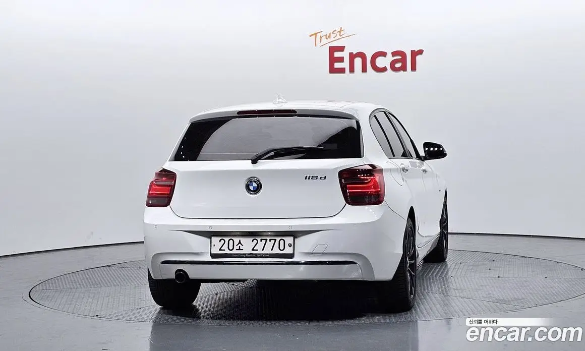 BMW 1 серия 2015 2.0 автомат (гидро), фото 4