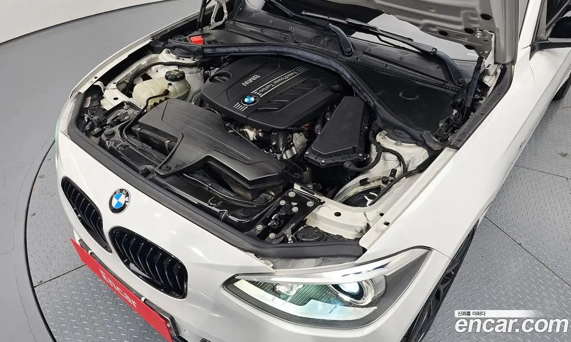 BMW 1 серия 2015 2.0 автомат (гидро), фото 6