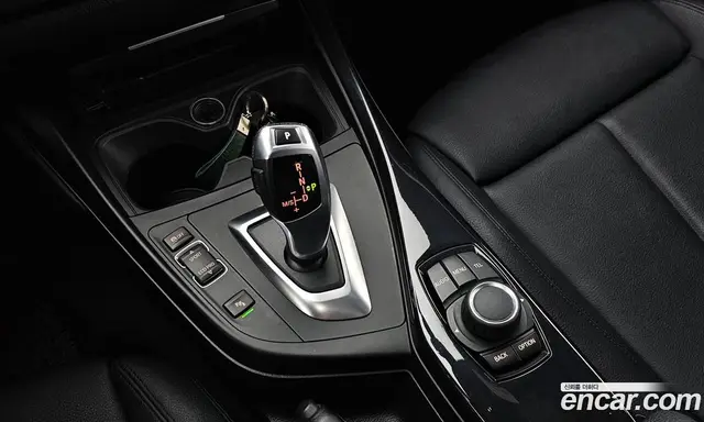 BMW 1 серия 2015 2.0 автомат (гидро), миниатюра 9
