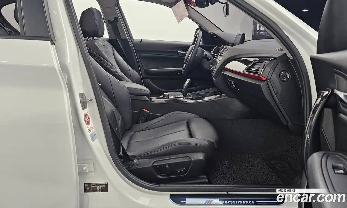BMW 1 серия 2015 2.0 автомат (гидро), фото 10