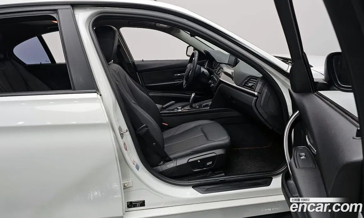 BMW 3 серия 2013 2.0 автомат (гидро), фото 11 BMW 3 серия 2013 2.0 автомат (гидро), фото 11