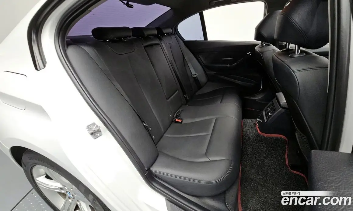 BMW 3 серия 2013 2.0 автомат (гидро), фото 12 BMW 3 серия 2013 2.0 автомат (гидро), фото 12
