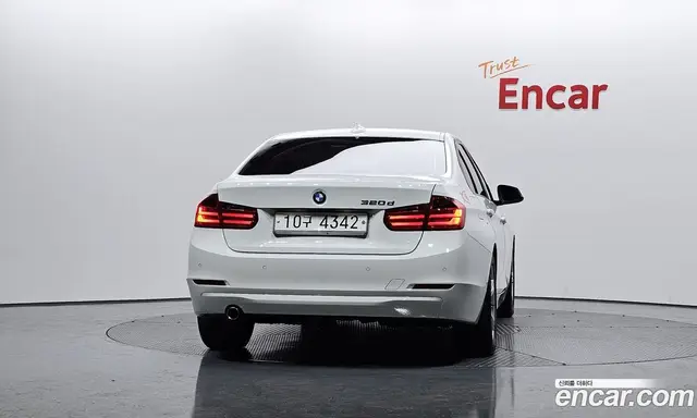 BMW 3 серия 2013 2.0 автомат (гидро), миниатюра 4 BMW 3 серия 2013 2.0 автомат (гидро), миниатюра 4