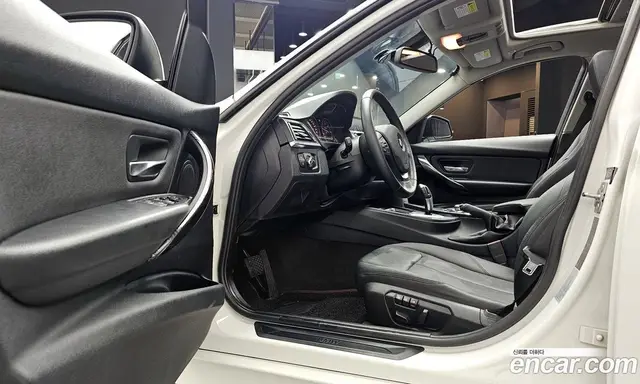 BMW 3 серия 2013 2.0 автомат (гидро), миниатюра 10 BMW 3 серия 2013 2.0 автомат (гидро), миниатюра 10