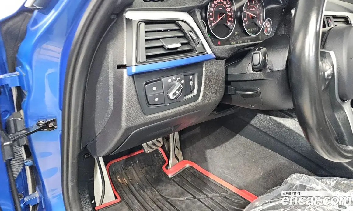 BMW 3 серия 2015 2.0 автомат (гидро), фото 14