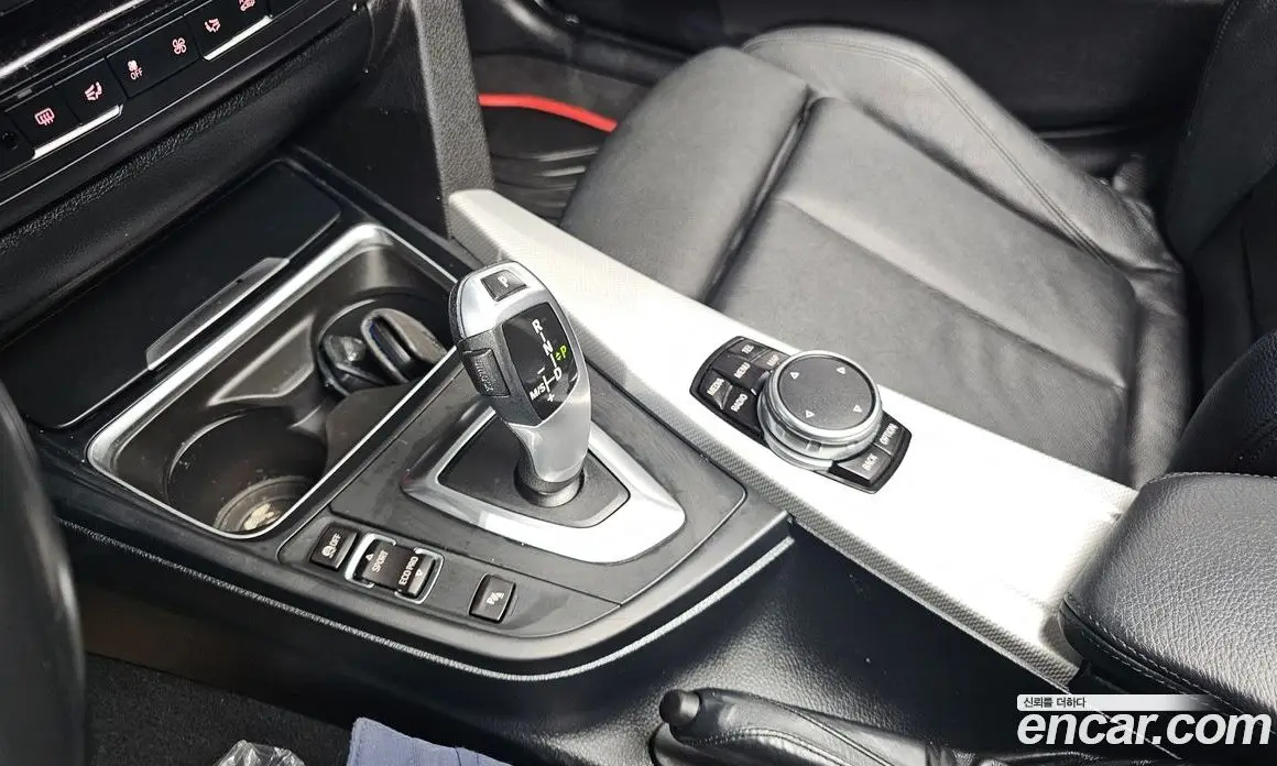 BMW 3 серия 2015 2.0 автомат (гидро), фото 9