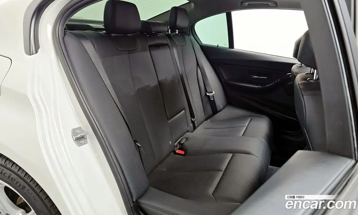 BMW 3 серия 2015 2.0 автомат (гидро), фото 12