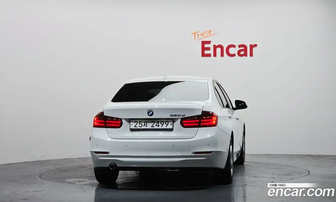 BMW 3 серия 2015 2.0 автомат (гидро), фото 4