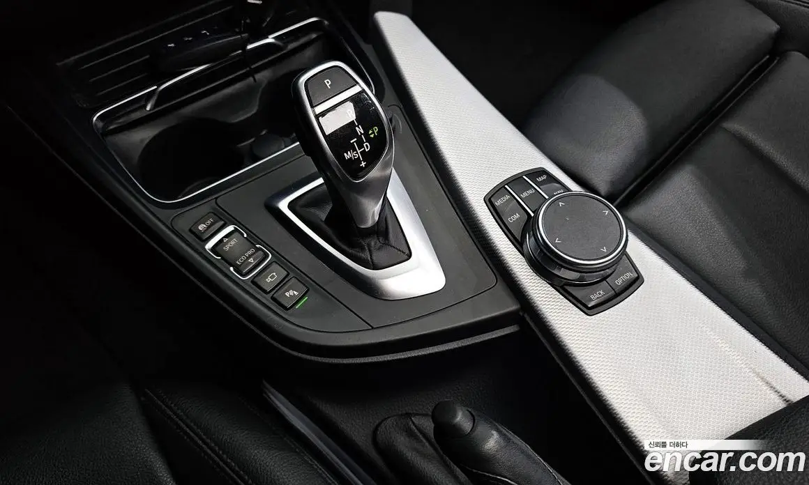 BMW 3 серия 2018 2.0 автомат (гидро), фото 9