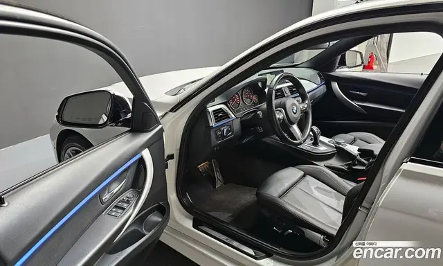 BMW 3 серия 2018 2.0 автомат (гидро), миниатюра 10