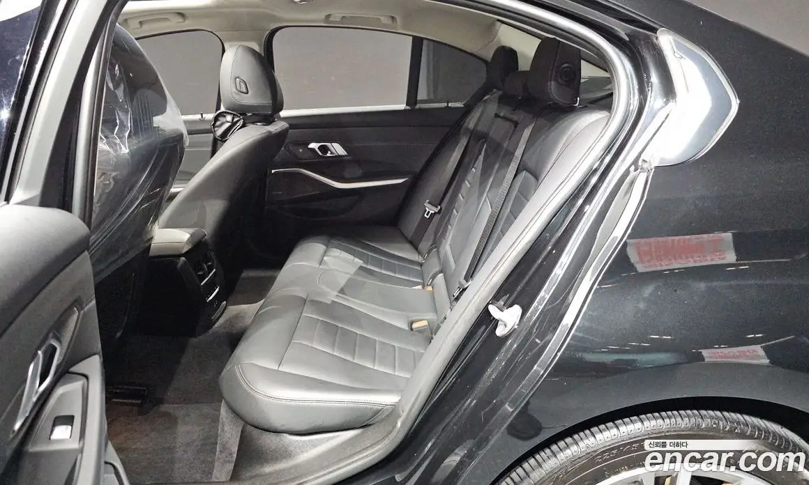 BMW 3 серия 2020 2.0 автомат (гидро), фото 16