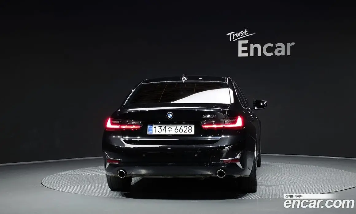 BMW 3 серия 2020 2.0 автомат (гидро), фото 4