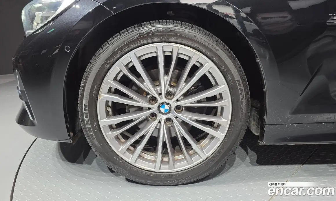 BMW 3 серия 2020 2.0 автомат (гидро), фото 5
