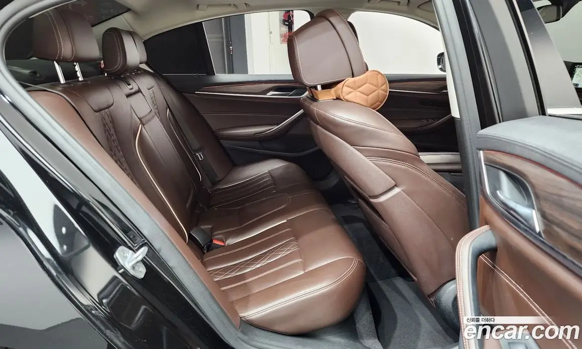 BMW 5 серия 2018 2.0 автомат (гидро), фото 17