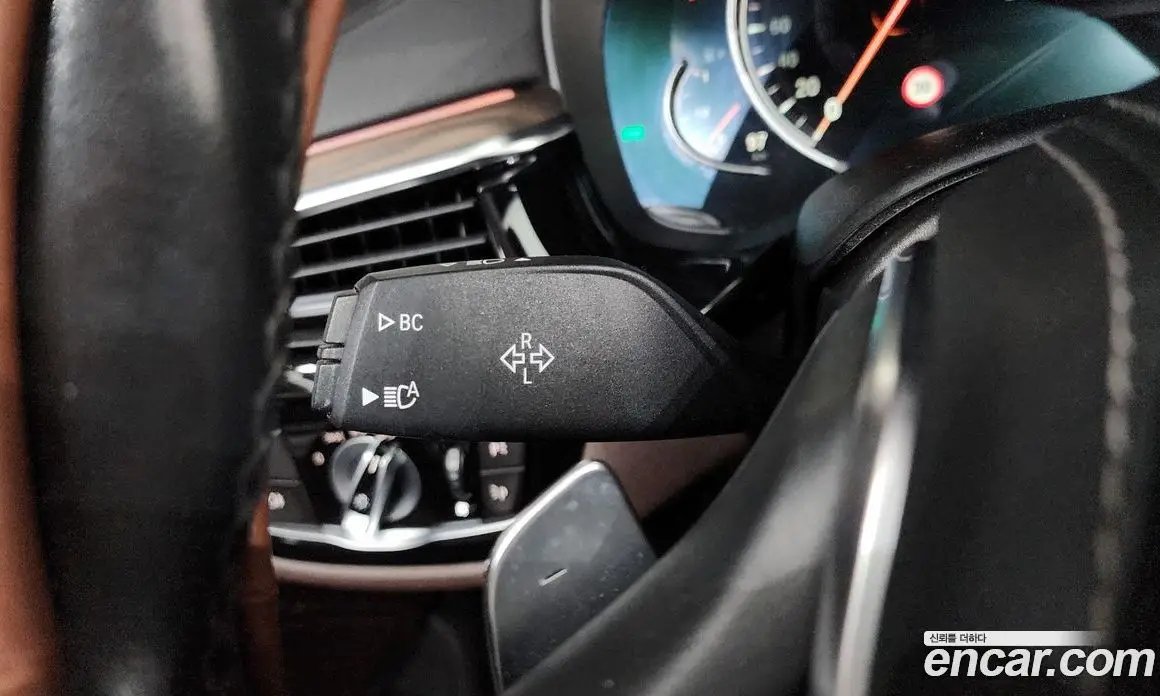 BMW 5 серия 2018 2.0 автомат (гидро), фото 27