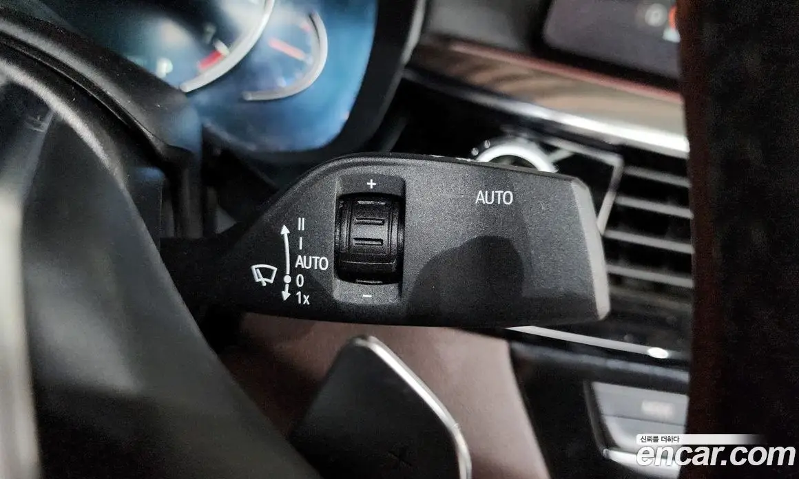 BMW 5 серия 2018 2.0 автомат (гидро), фото 28