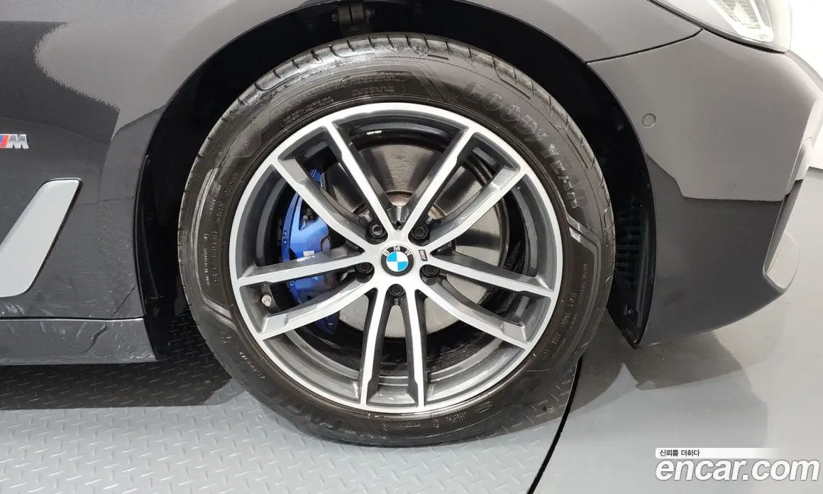 BMW 5 серия 2023 2.0 автомат (гидро), фото 5 BMW 5 серия 2023 2.0 автомат (гидро), фото 5