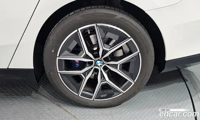 BMW 5 серия 2025 2.0 автомат (гидро), миниатюра 5