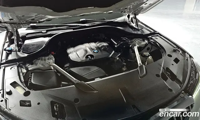 BMW 6 серия 2021 2.0 автомат (гидро), миниатюра 6 BMW 6 серия 2021 2.0 автомат (гидро), миниатюра 6