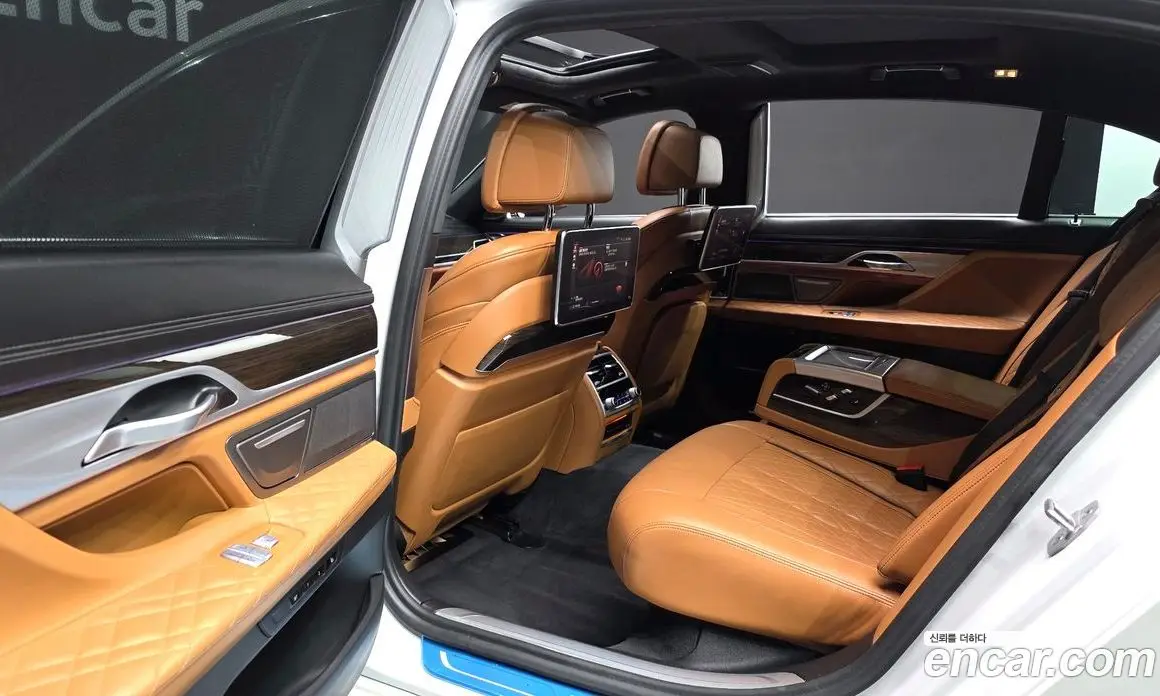 BMW 7 серия 2019 3.0 автомат (гидро), фото 12
