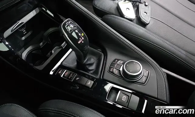 BMW X1 2022 2.0 автомат (гидро), миниатюра 11