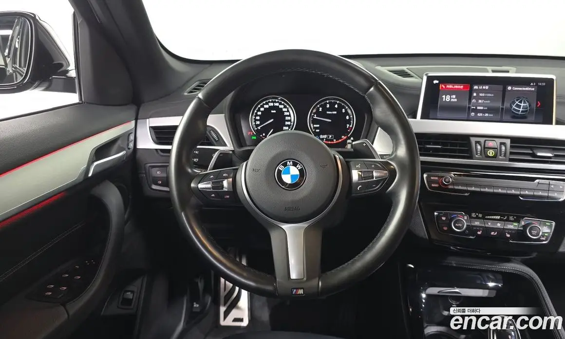 BMW X1 2022 2.0 автомат (гидро), фото 18