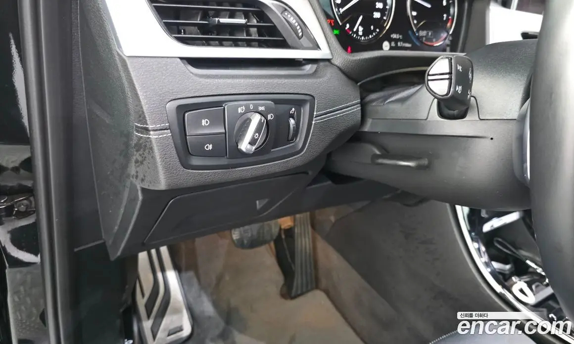 BMW X1 2022 2.0 автомат (гидро), фото 26