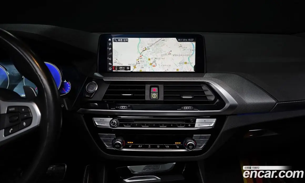 BMW X3 2019 2.0 автомат (гидро), фото 13