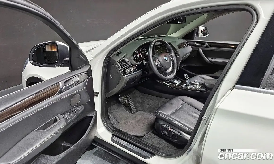 BMW X4 2017 2.0 автомат (гидро), фото 11