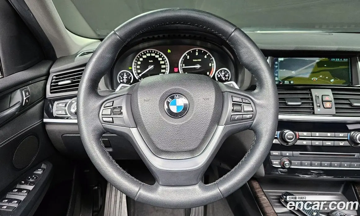 BMW X4 2017 2.0 автомат (гидро), фото 13