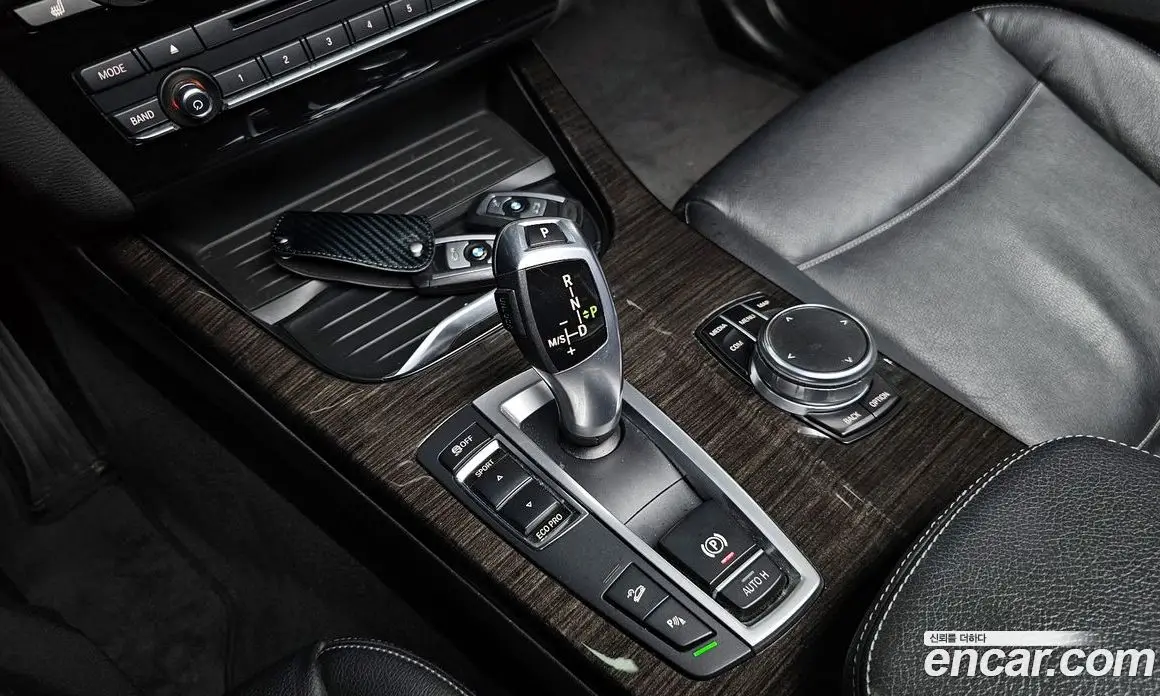 BMW X4 2017 2.0 автомат (гидро), фото 9