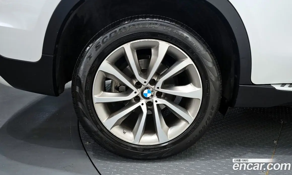 BMW X6 2017 3.0 автомат (гидро), фото 5
