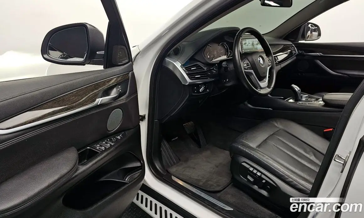 BMW X6 2017 3.0 автомат (гидро), фото 10