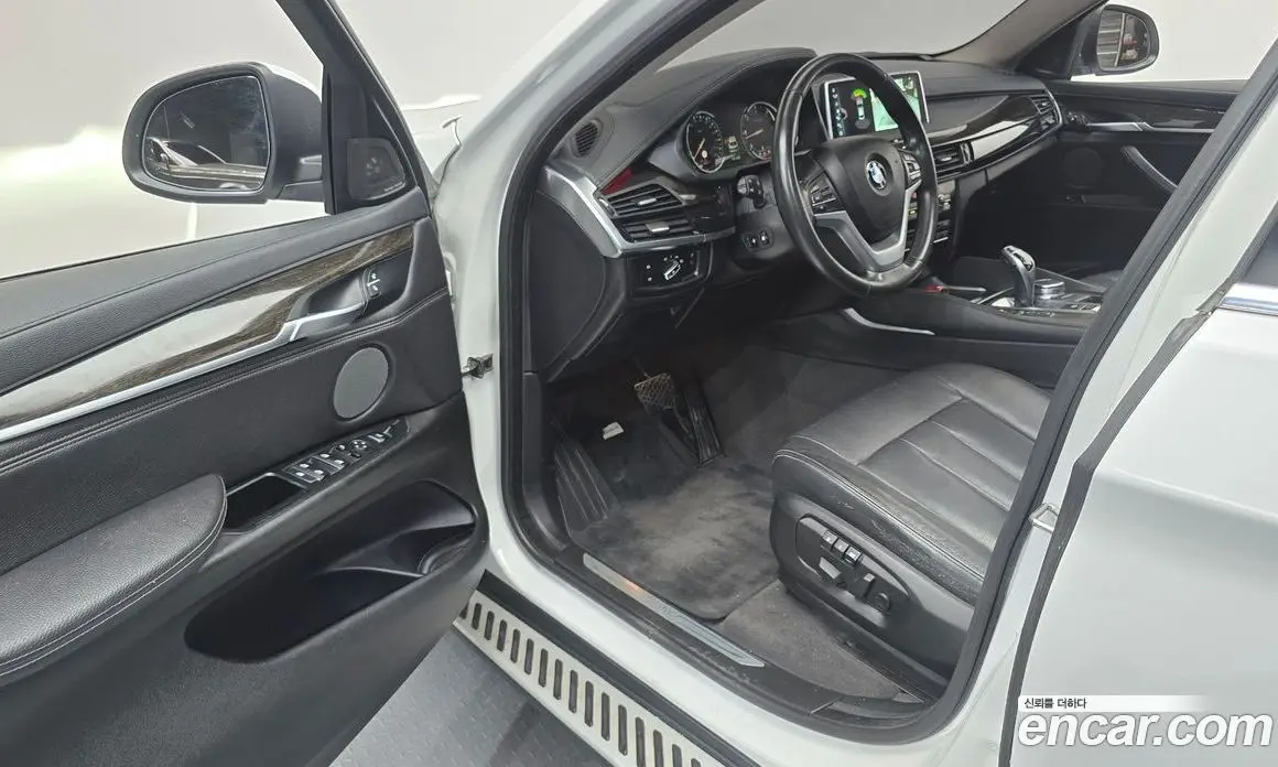 BMW X6 2017 3.0 автомат (гидро), фото 13