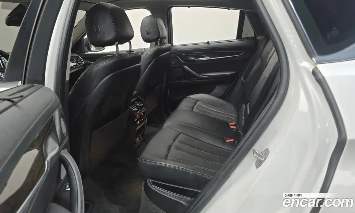BMW X6 2017 3.0 автомат (гидро), фото 17