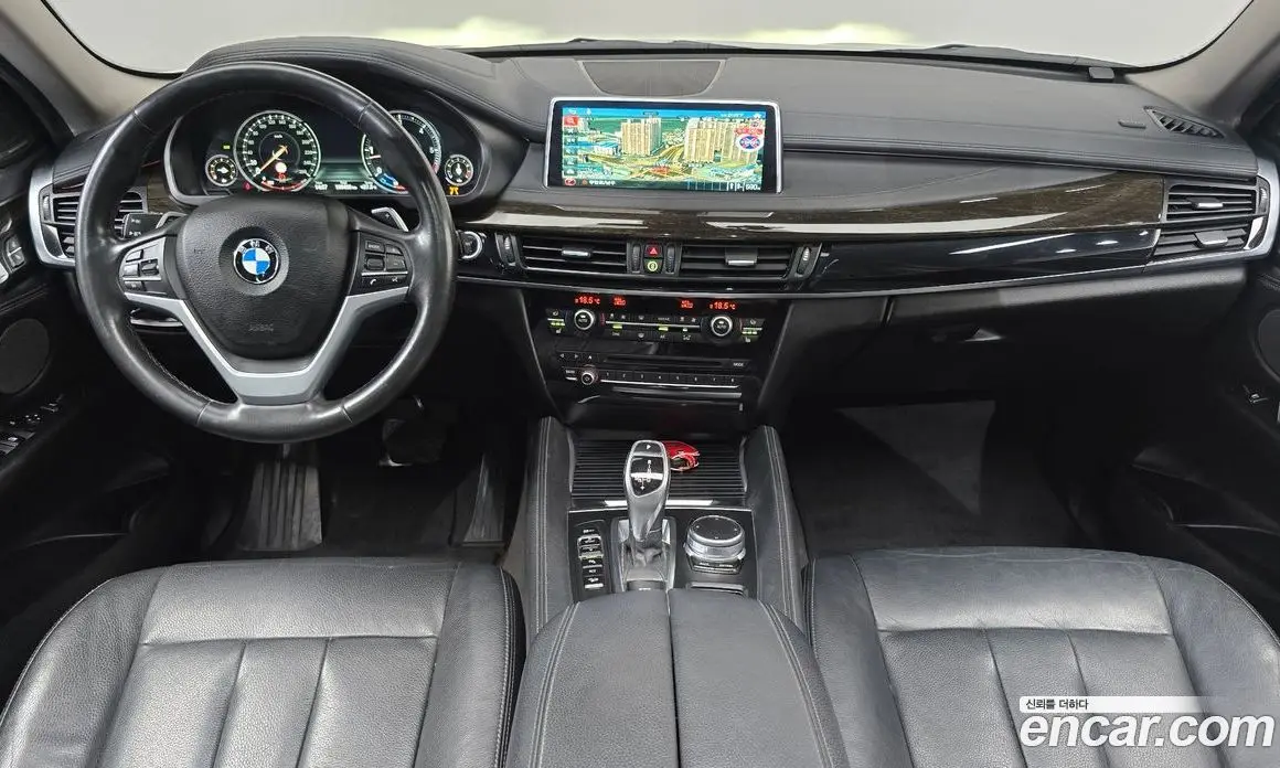 BMW X6 2017 3.0 автомат (гидро), фото 10