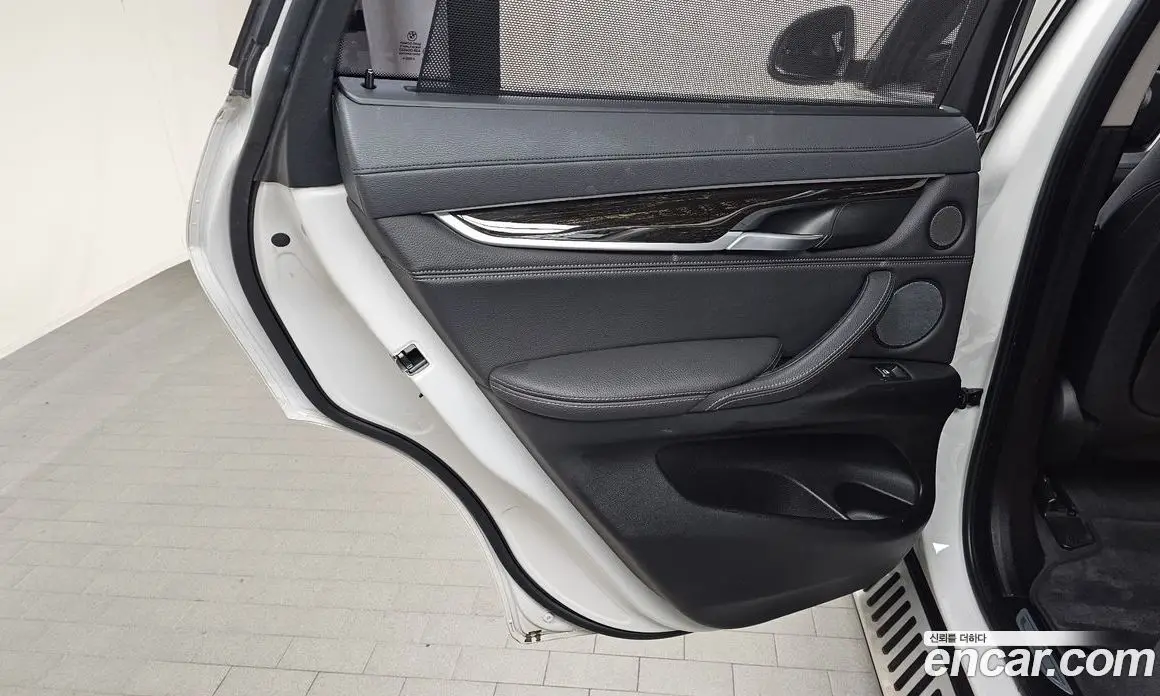 BMW X6 2018 3.0 автомат (гидро), фото 15