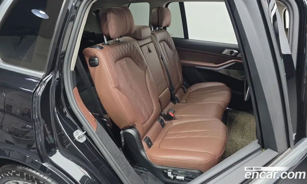 BMW X7 2021 3.0 автомат (гидро), фото 17 BMW X7 2021 3.0 автомат (гидро), фото 17