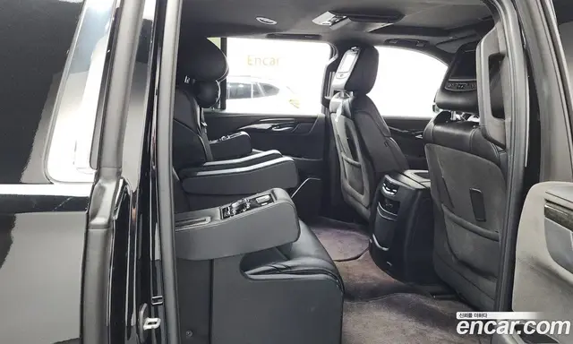 Cadillac Escalade 2018 6.2 автомат (гидро), миниатюра 12