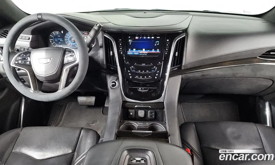 Cadillac Escalade 2018 6.2 автомат (гидро), фото 7 Cadillac Escalade 2018 6.2 автомат (гидро), фото 7