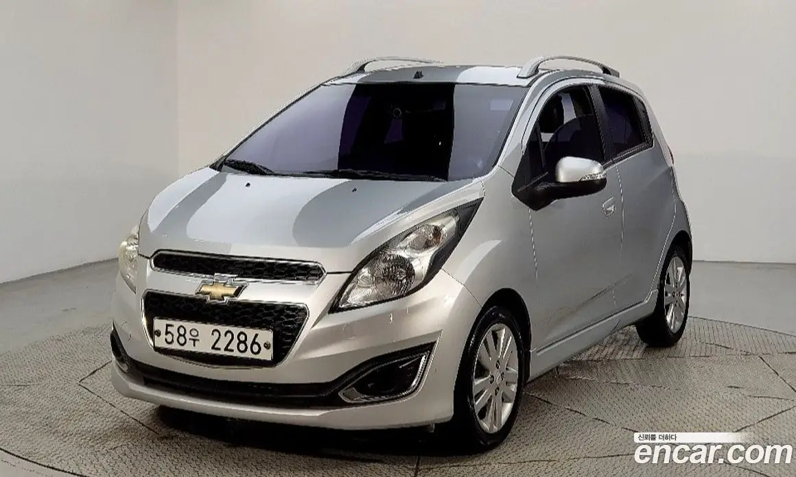 Chevrolet Spark 2012 1.0 автомат (гидро), фото 1 Chevrolet Spark 2012 1.0 автомат (гидро), фото 1