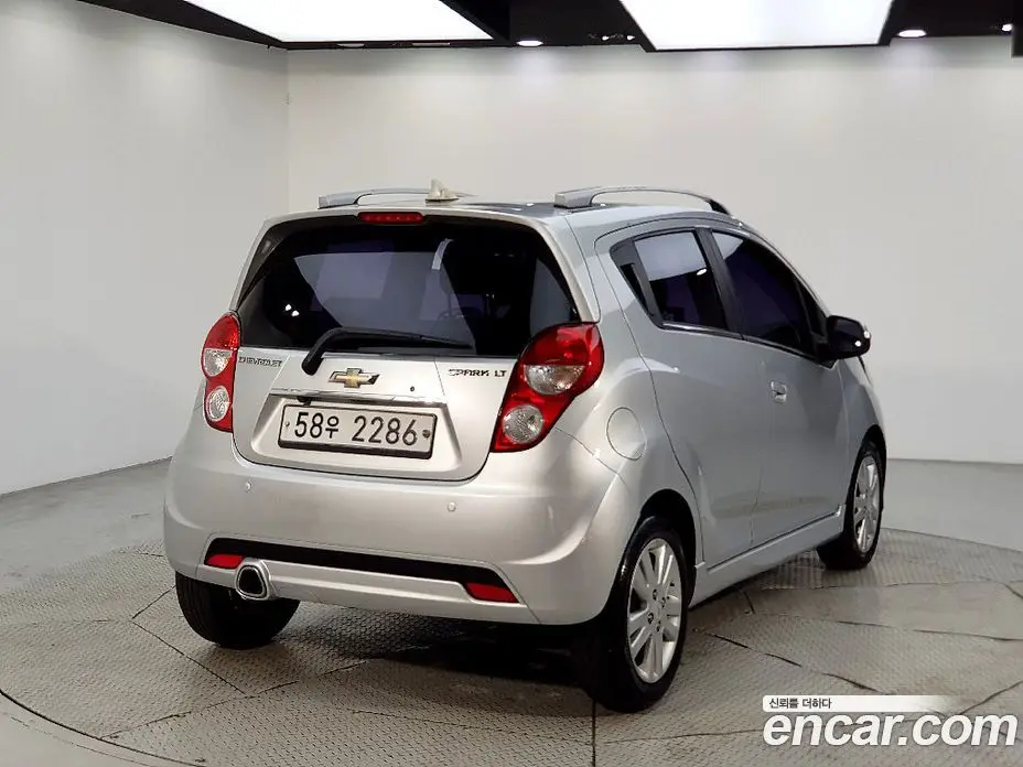 Chevrolet Spark 2012 1.0 автомат (гидро), фото 4 Chevrolet Spark 2012 1.0 автомат (гидро), фото 4