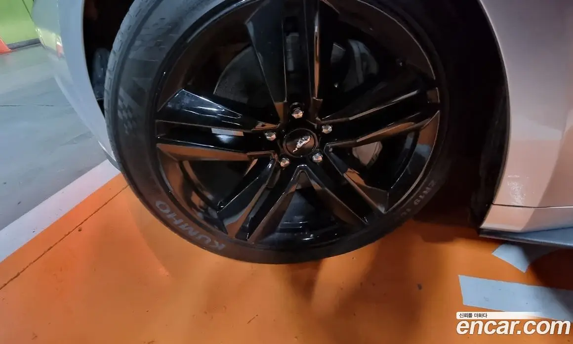 Ford Mustang 2015 2.3 автомат (гидро), фото 9 Ford Mustang 2015 2.3 автомат (гидро), фото 9
