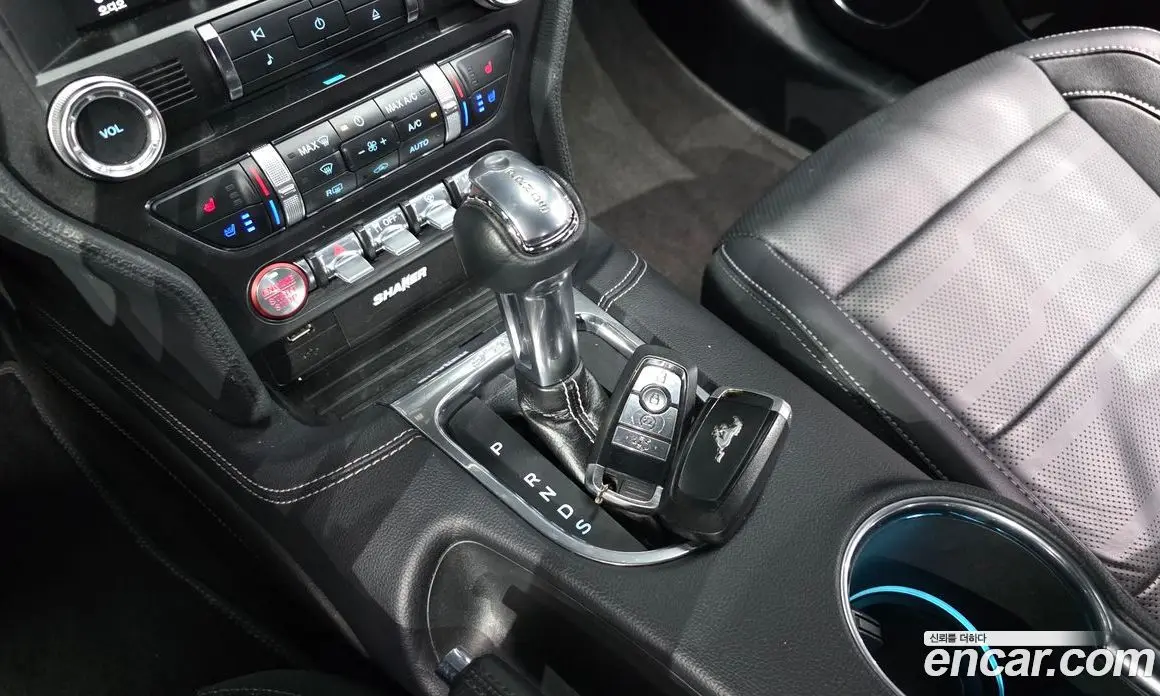 Ford Mustang 2018 2.3 автомат (гидро), фото 12 Ford Mustang 2018 2.3 автомат (гидро), фото 12
