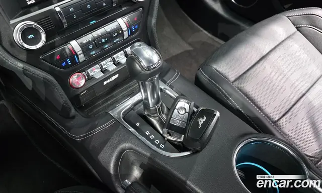 Ford Mustang 2018 2.3 автомат (гидро), миниатюра 12