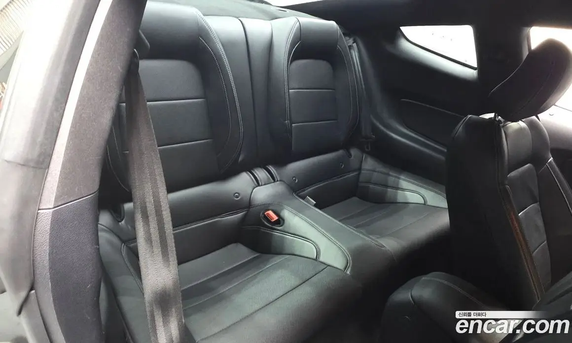 Ford Mustang 2018 2.3 автомат (гидро), фото 13 Ford Mustang 2018 2.3 автомат (гидро), фото 13