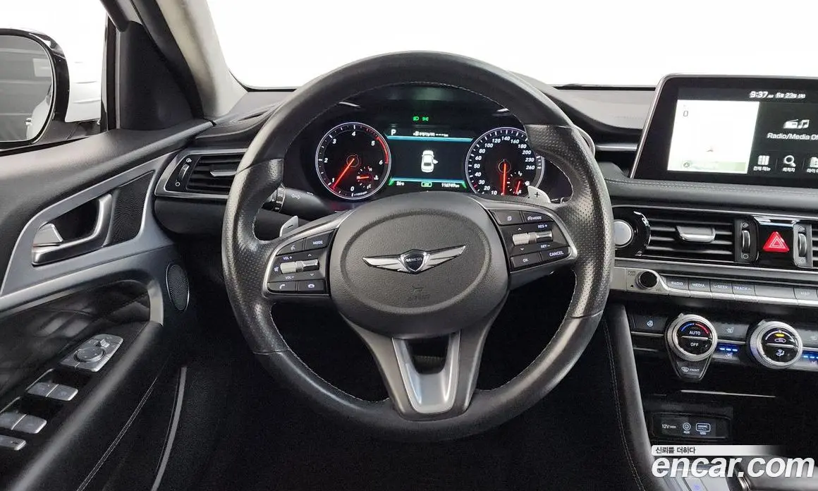 Genesis G70 2018 2.2 автомат (гидро), фото 18