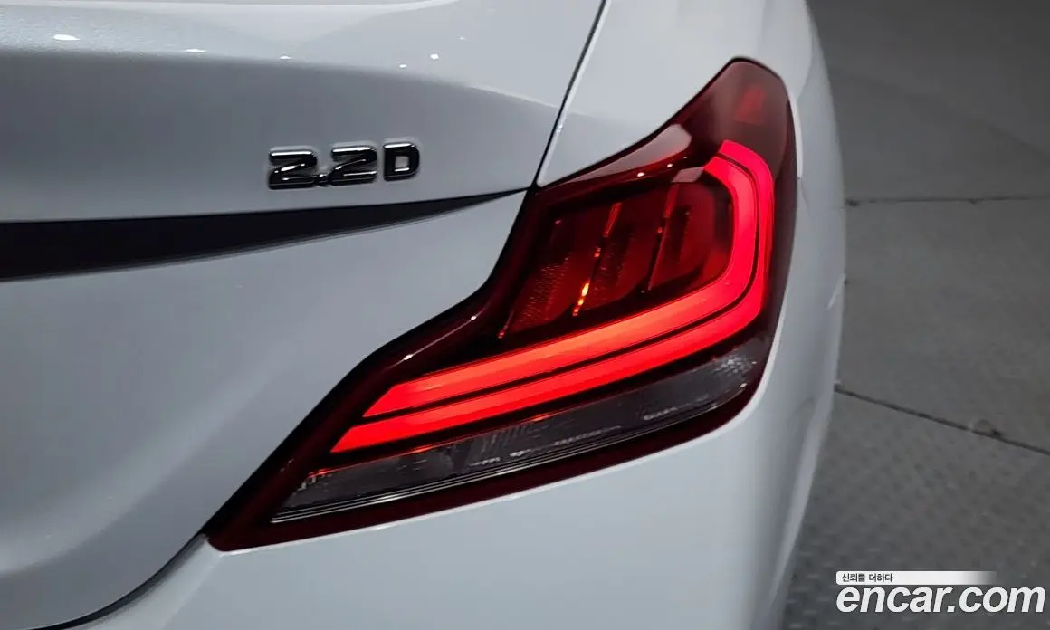 Genesis G70 2018 2.2 автомат (гидро), фото 9