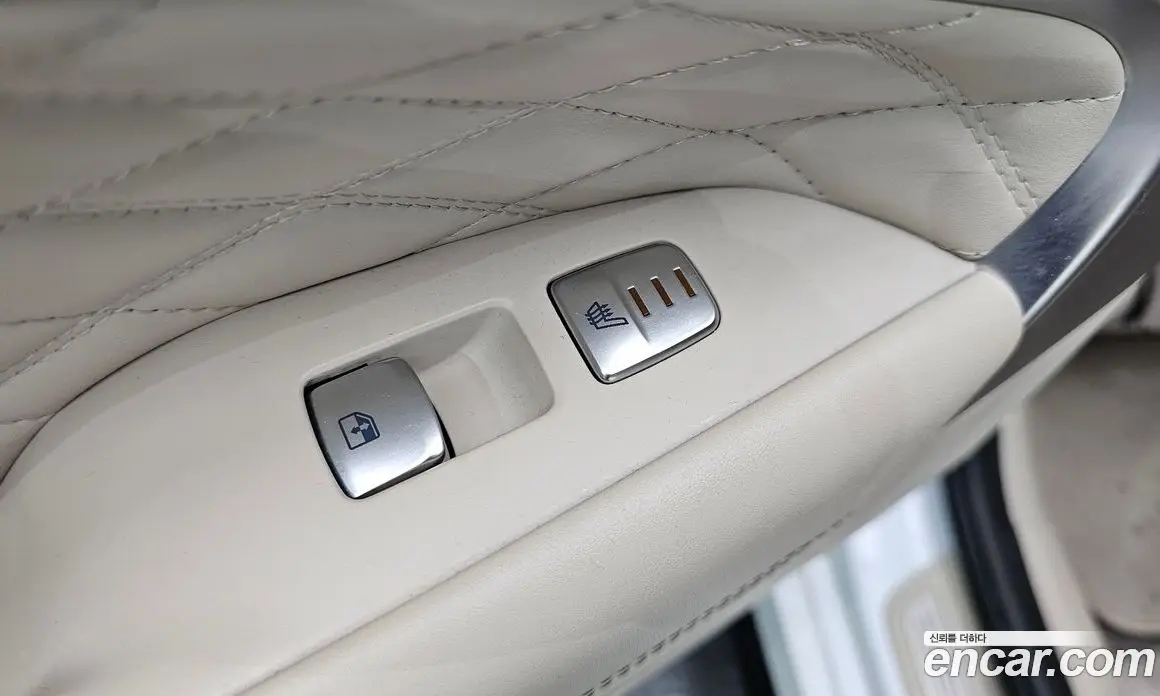 Genesis G70 2020 3.3 автомат (гидро), фото 18