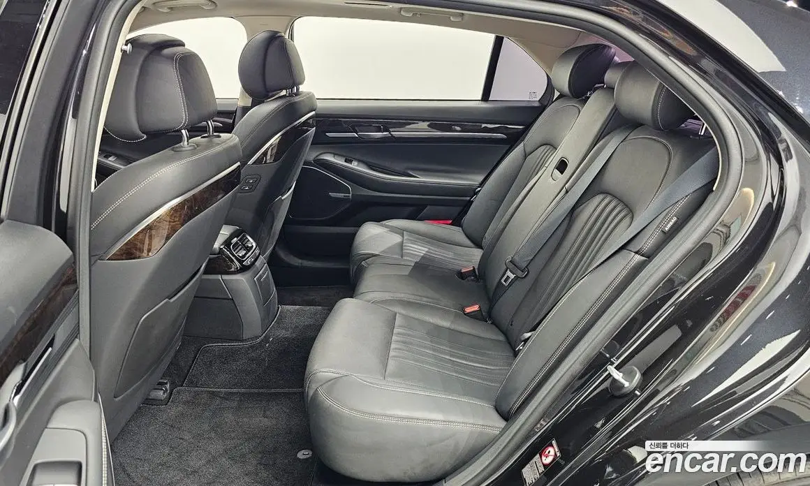 Genesis G90 2019 3.3 автомат (гидро), фото 12 Genesis G90 2019 3.3 автомат (гидро), фото 12